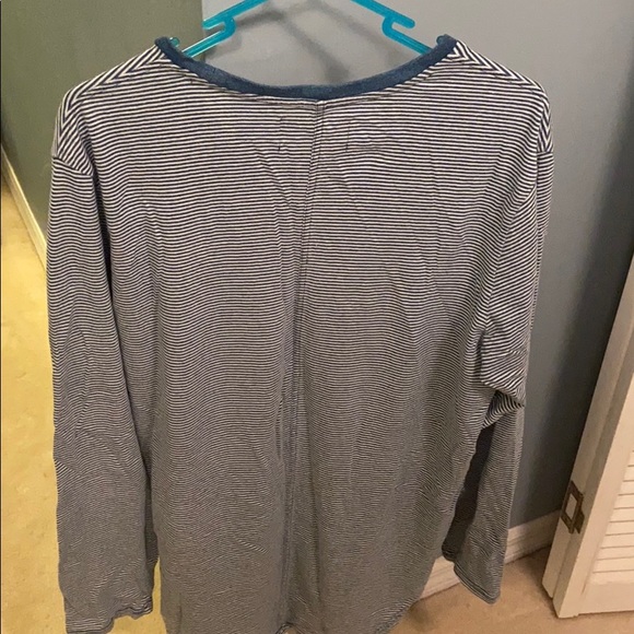 Pac-Sun Long-Sleeve T-Shirt - Picture 5 of 5